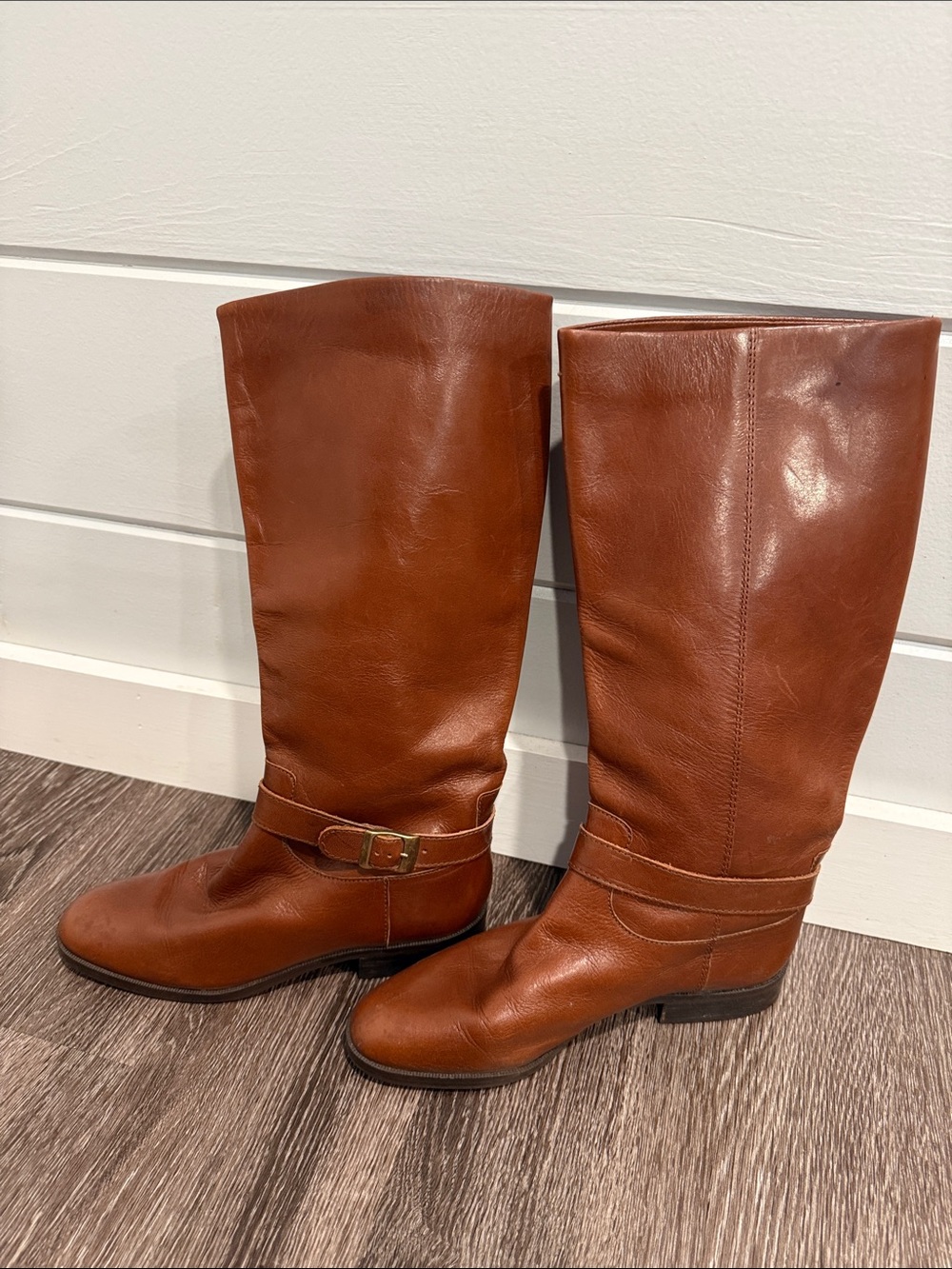 Etienne Aigner Tall Leather Riding Boots - Chestnut Brown. Size 7 1/2